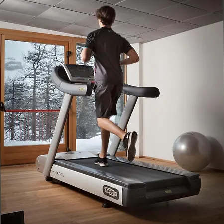 Saint Hubertus ברויל-קרוויניה