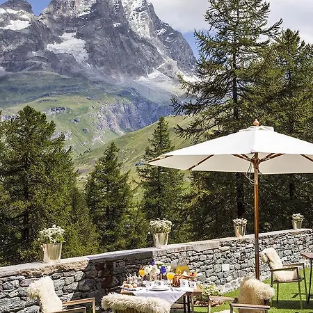 Saint Hubertus Aparthotel